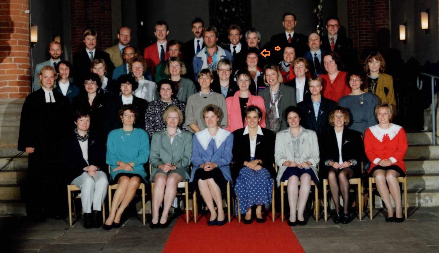 1993 SIEMER Helga+Rita silberne Konfirmation.png